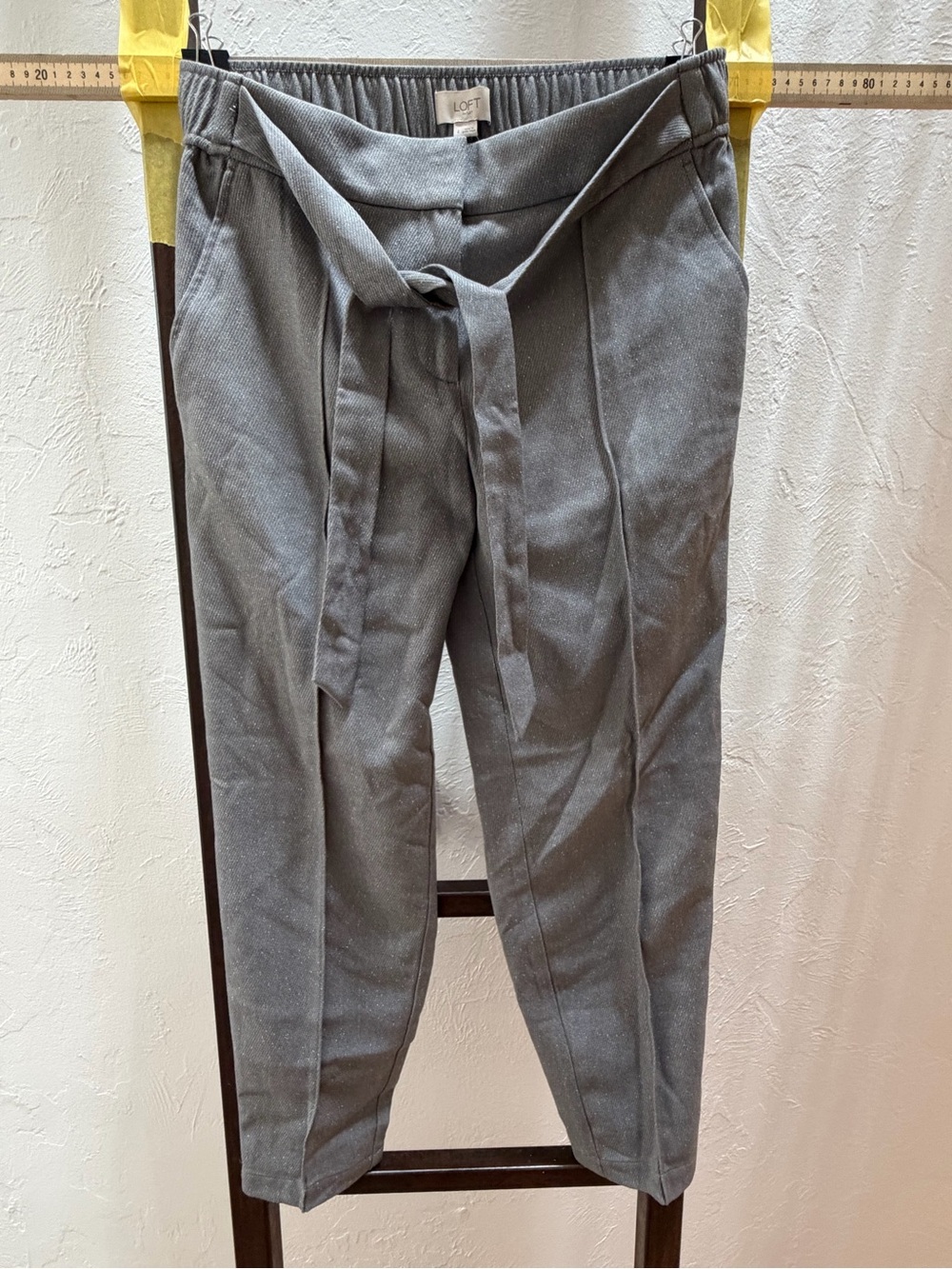 Loft Women’s Gray Tie-Waist Pants